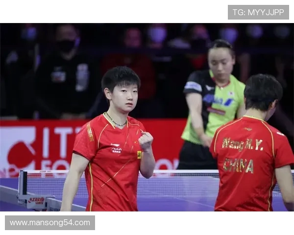 孙颖莎谈对王曼昱的评价